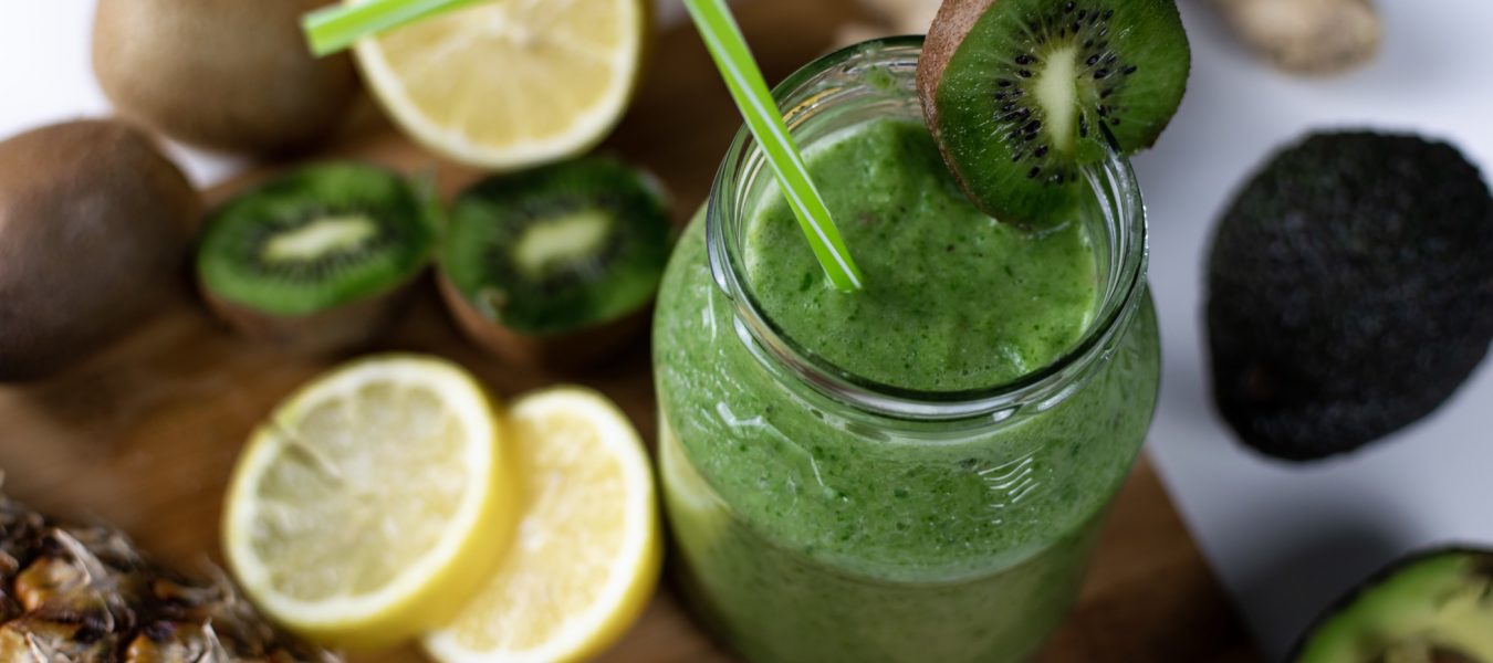 green-smoothie_t20_YwAgWX